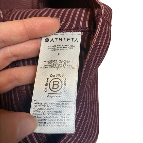 Athleta Salutation Stash Pocket II Textured 7/8 Tight Leggings - Picture 8 of 8